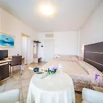 Hotel Renzo