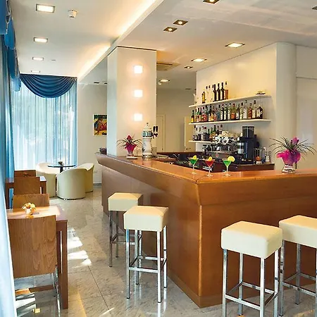 Hotel Renzo Cesenatico