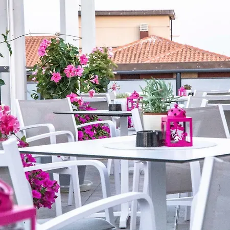 Renzo チェゼナーティコ