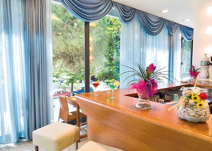 Renzo 3* تْشيزيناتيكو